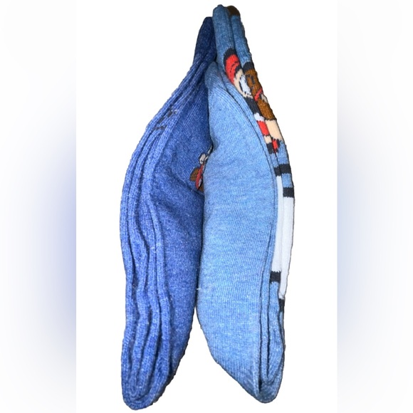 Super Mario Bros 3 Crew Socks 2 Pair Men 6.5-12 Blue Gray Red w Raccoon NES 8Bit - Picture 7 of 11